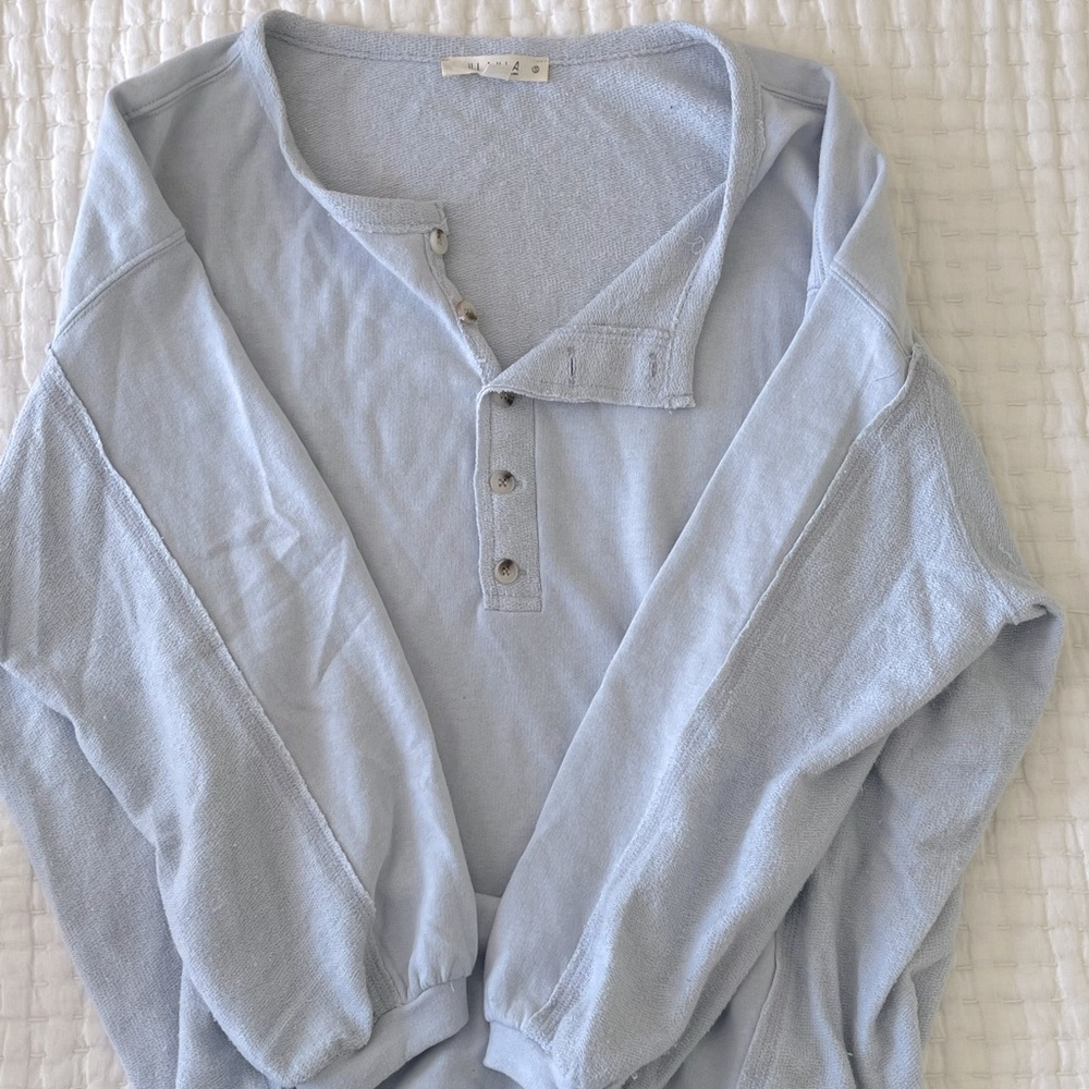 Light Sweater